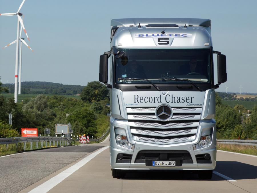  Mercedes-Benz Actros 1845 2011 года  (фото 2 из 6)